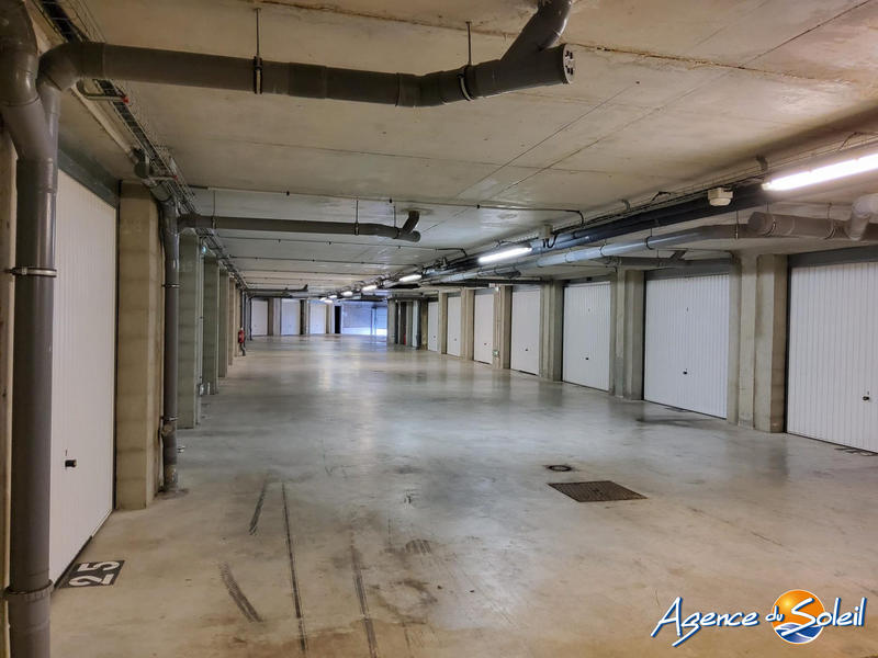Parking / Garage - 24 m²
