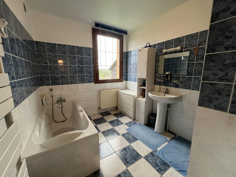 Maison - 177 m² - 6 pièces