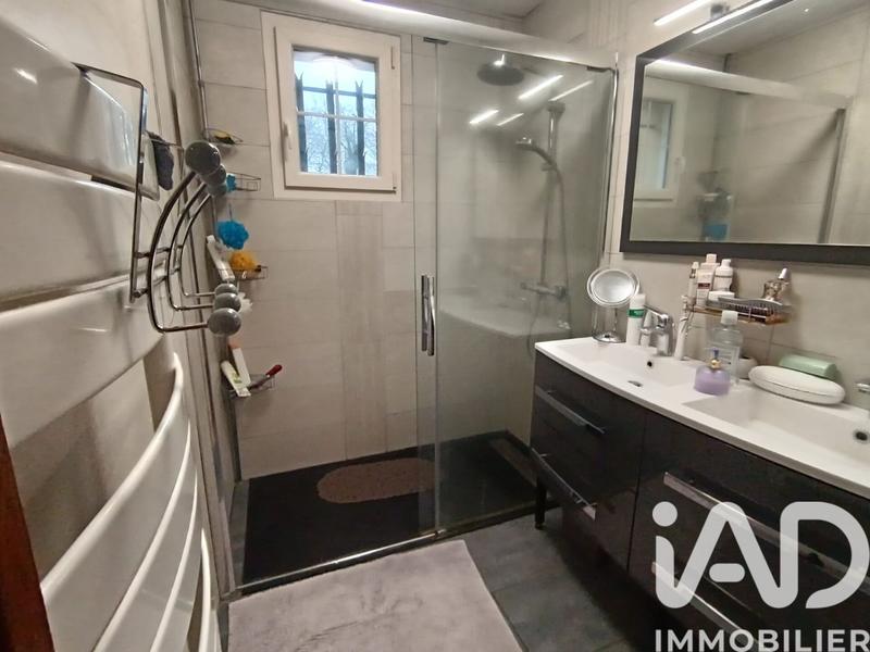 Maison - 135 m² - 7 pièces