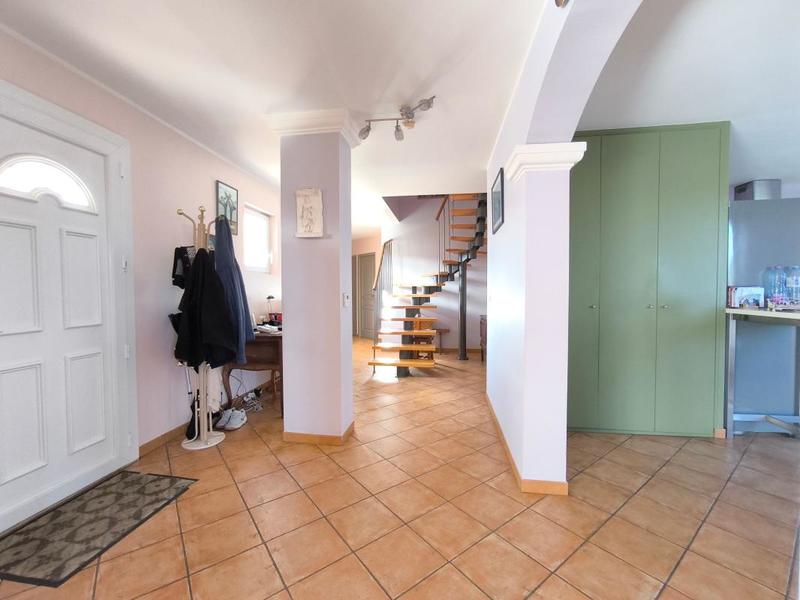 Maison - 130 m² - 4 pièces