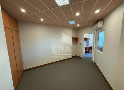 Bureau - 36 m² - 1 pièce