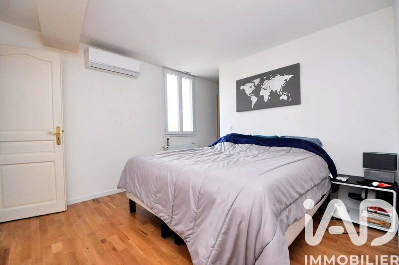 Maison - 205 m² - 7 pièces