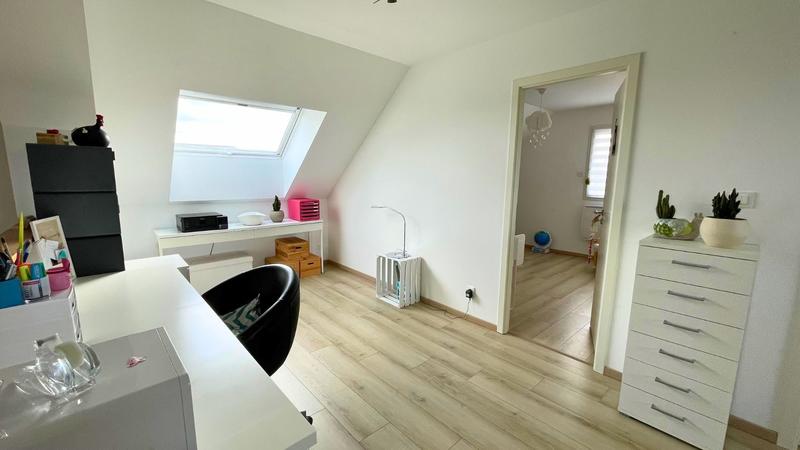 Maison - 137 m² - 5 pièces