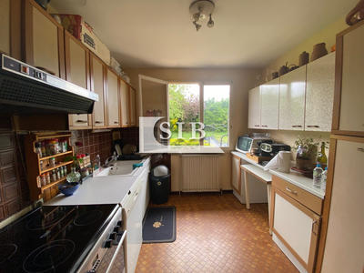 Maison - 96 m² - 5 pièces