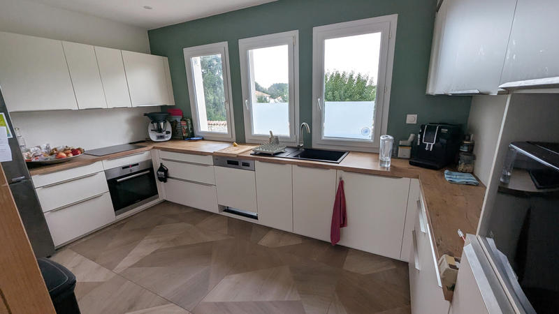 Maison - 202 m² - 8 pièces