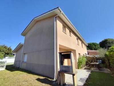 Maison - 95 m² - 6 pièces