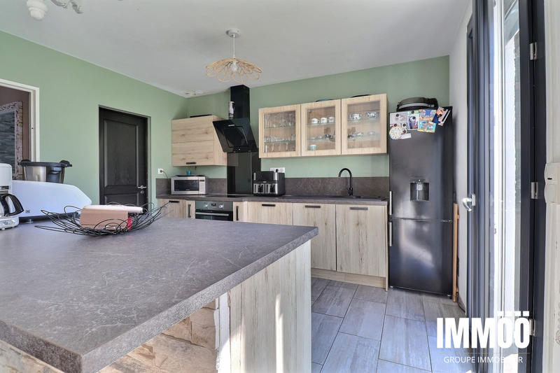 Maison - 105 m² - 4 pièces