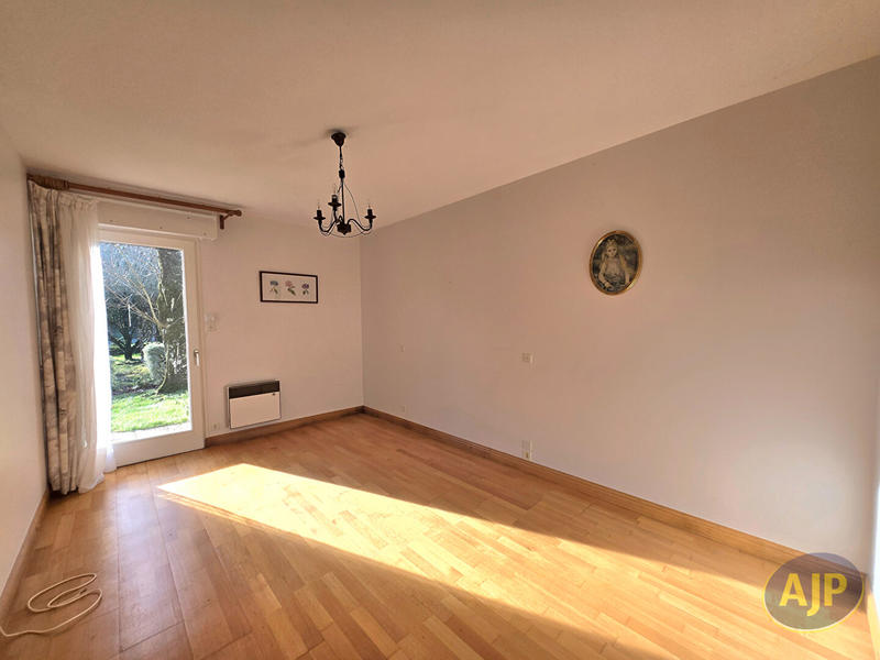 Maison - 173 m² - 6 pièces