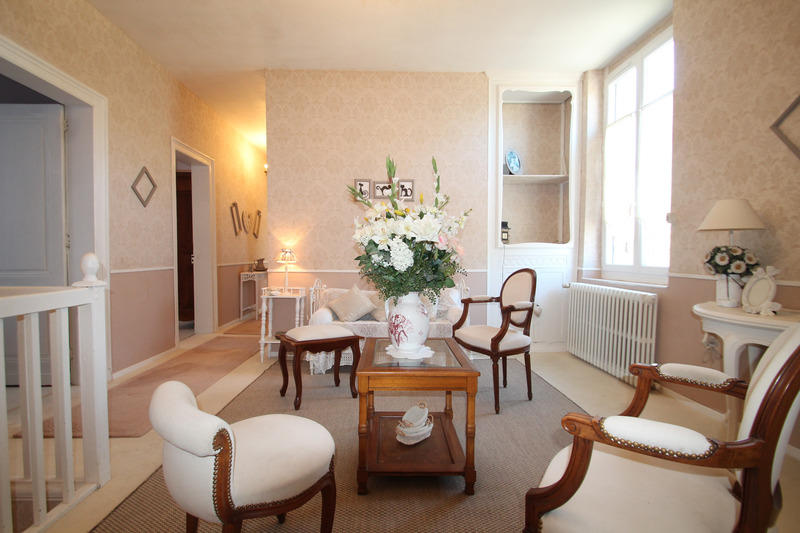 Maison - 190 m² - 5 pièces