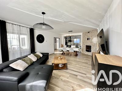 Maison - 136 m² - 7 pièces