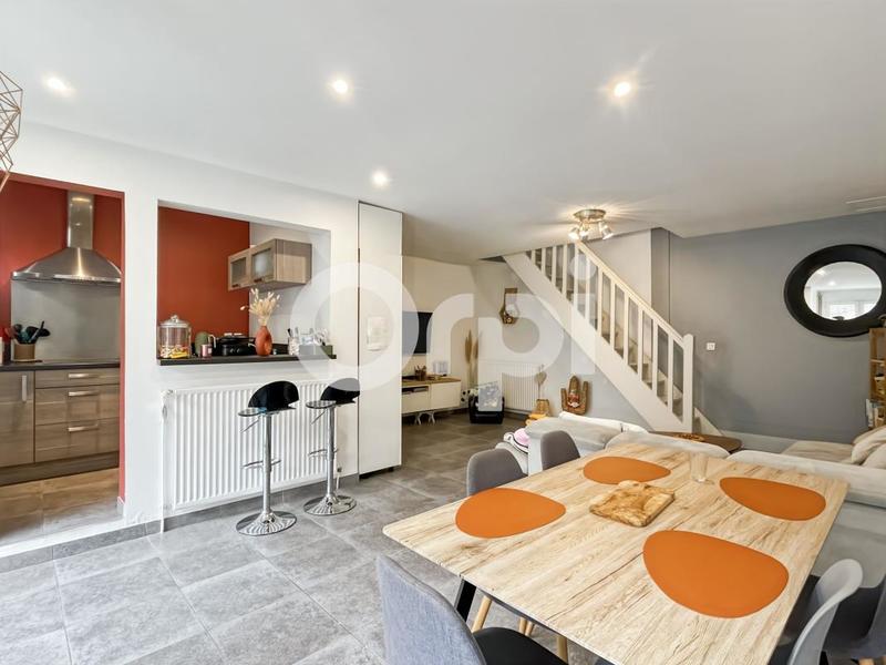 Maison de ville - 98 m² - 5 pièces