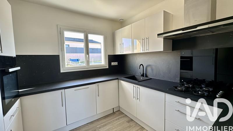 Maison - 137 m² - 6 pièces