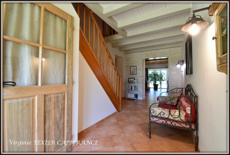 Longère - 327 m² - 10 pièces