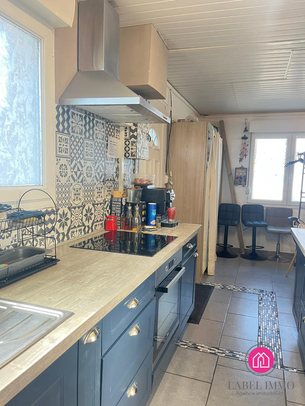 Maison - 80 m² - 5 pièces