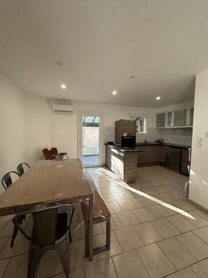 Maison - 83 m² - 4 pièces