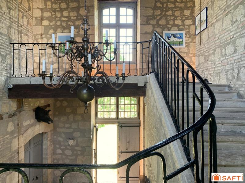 Château - 624 m² - 20 pièces