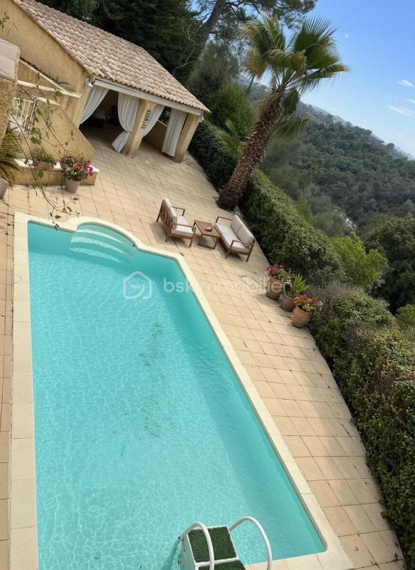 Villa - 175 m² - 5 pièces