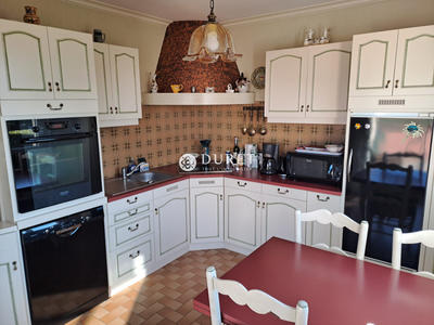 Maison - 90 m² - 3 pièces