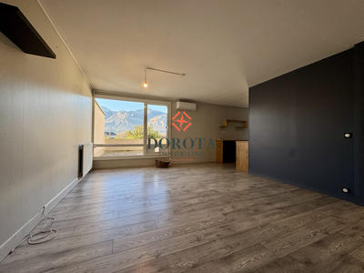 Appartement - 78 m² - 4 pièces