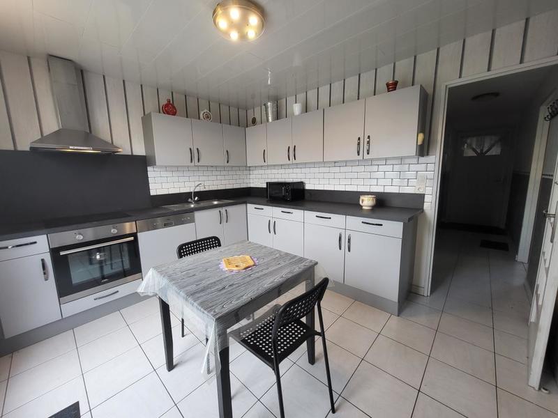 Maison - 87 m² - 4 pièces