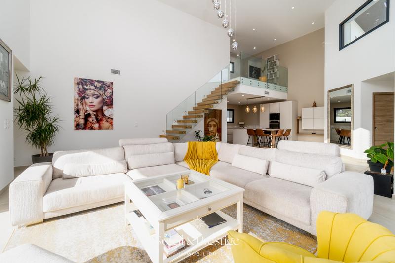 Maison d'architecte - 175 m² - 5 pièces