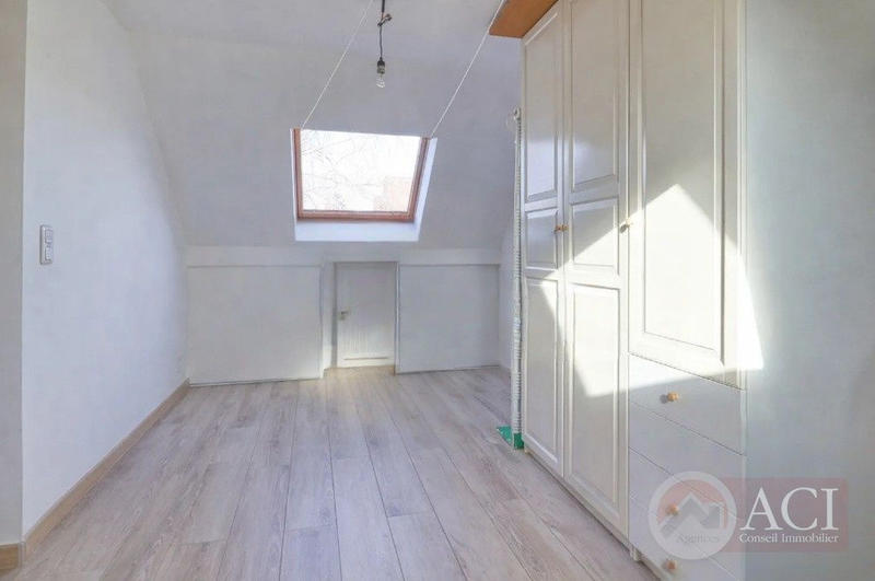 Maison - 133 m² - 7 pièces