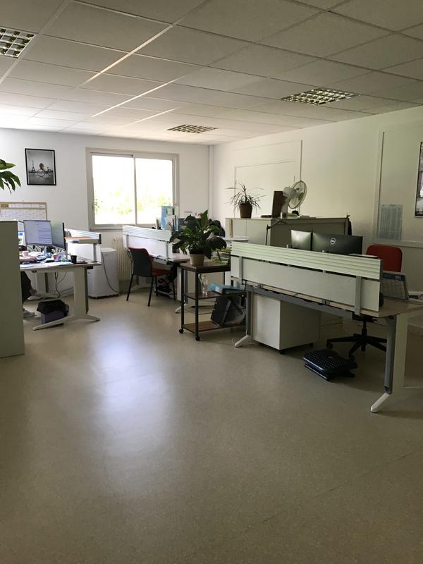 Bureau - 385 m²