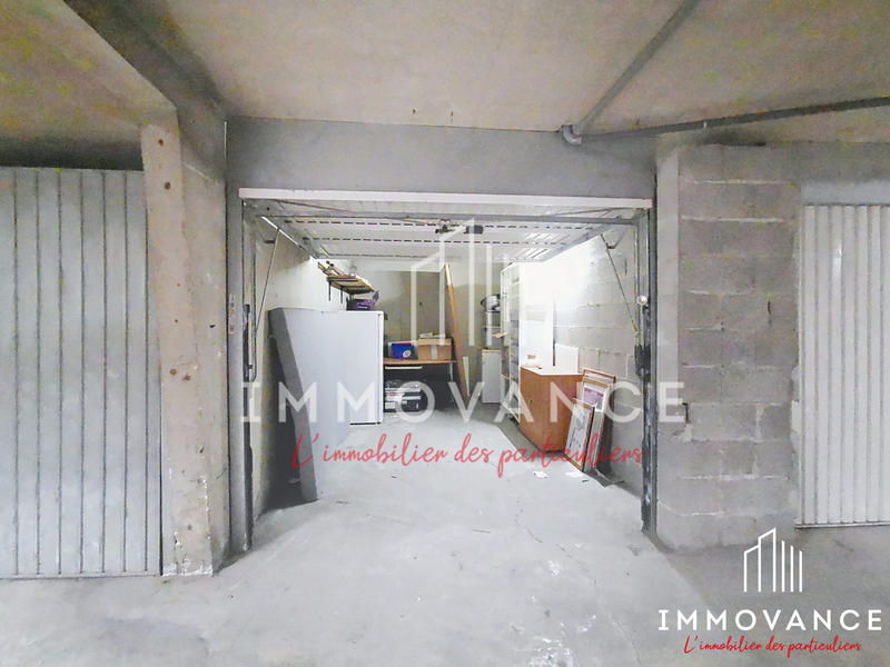 Parking / Garage - 15 m²