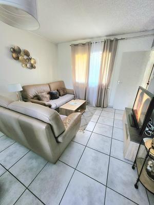 Maison - 98 m² - 5 pièces