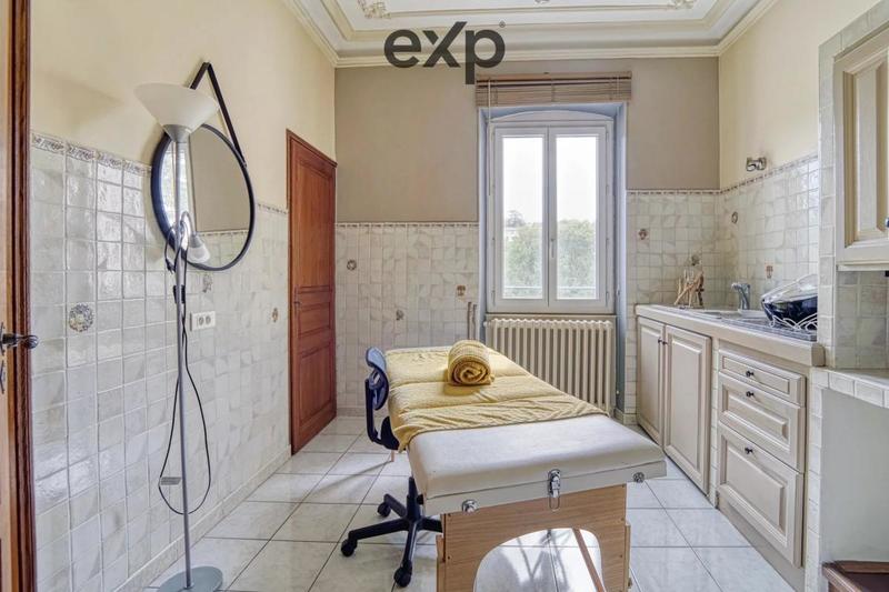 Hôtel particulier - 400 m² - 15 pièces