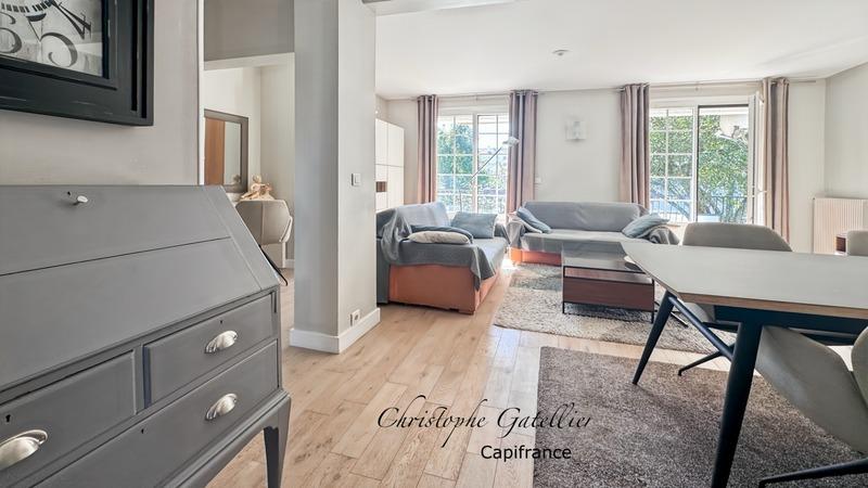 Maison - 100 m² - 5 pièces