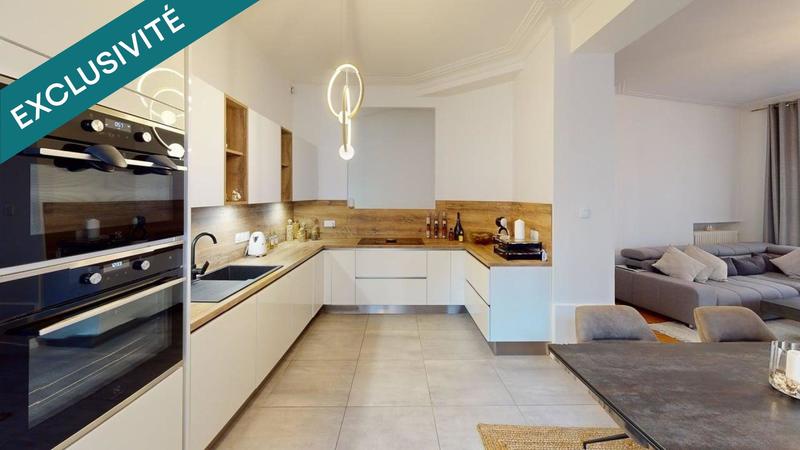 Appartement - 82 m² - 3 pièces