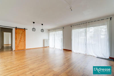 Appartement - 92 m² - 4 pièces