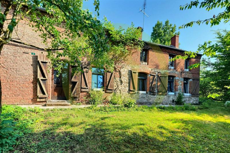 Maison - 225 m² - 7 pièces