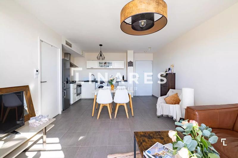 Appartement - 54 m² - 20 pièces