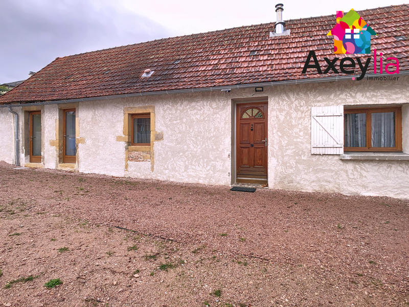 Maison - 98 m² - 3 pièces