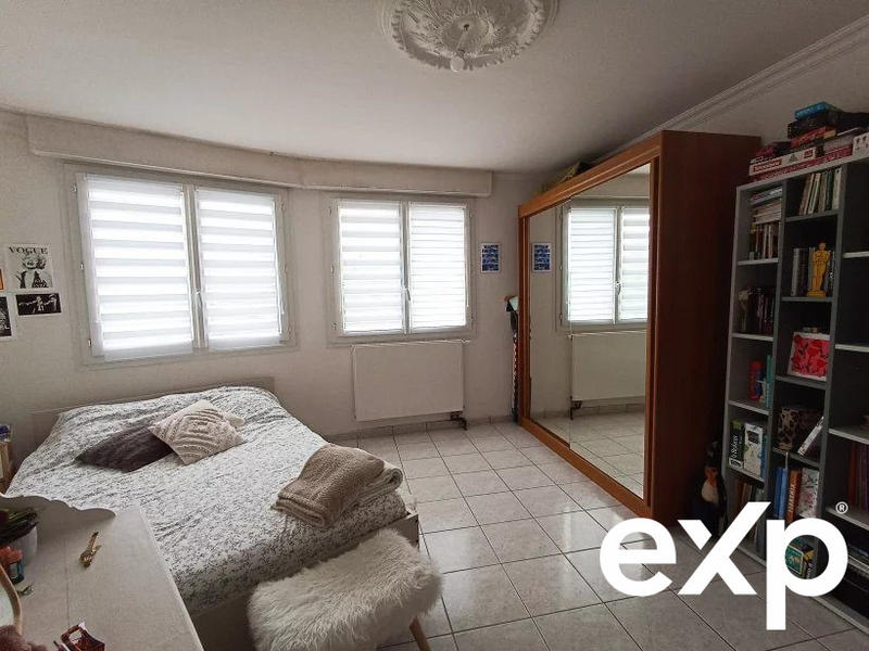 Appartement - 79 m² - 4 pièces