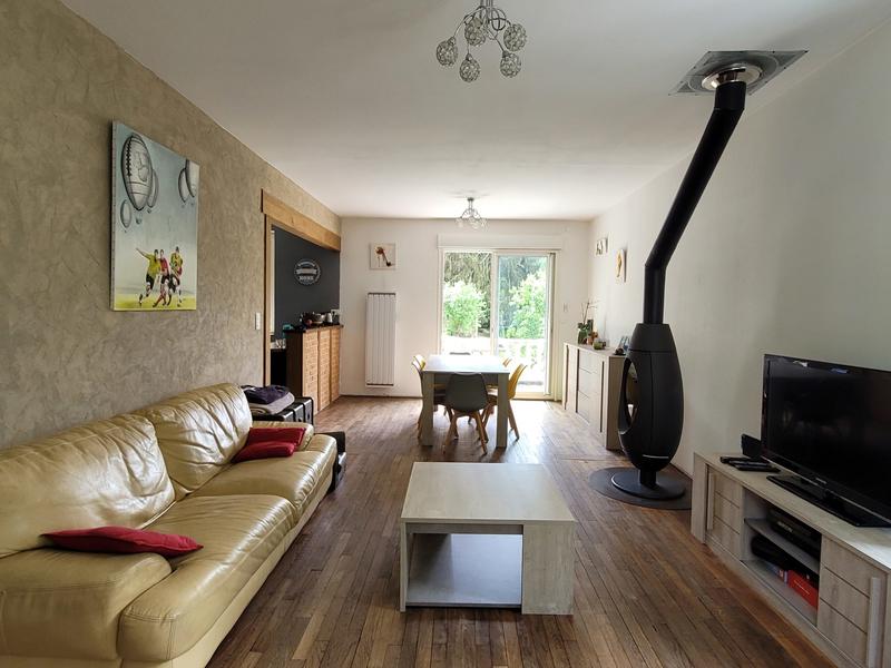 Maison - 97 m² - 5 pièces