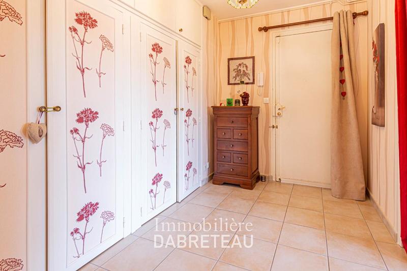 Appartement - 71 m² - 3 pièces