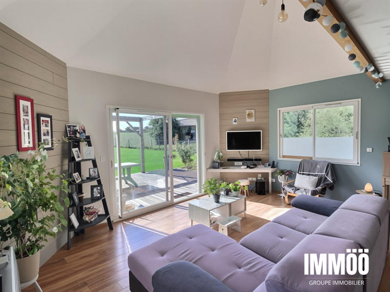 Maison - 193 m² - 7 pièces