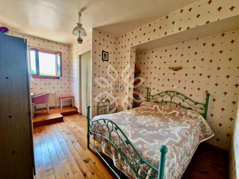 Propriété - 499 m² - 12 pièces