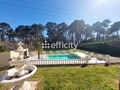 Maison - 160 m² - 6 pièces