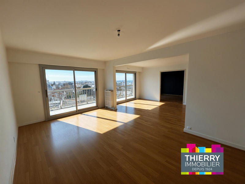 Appartement - 110 m² - 4 pièces