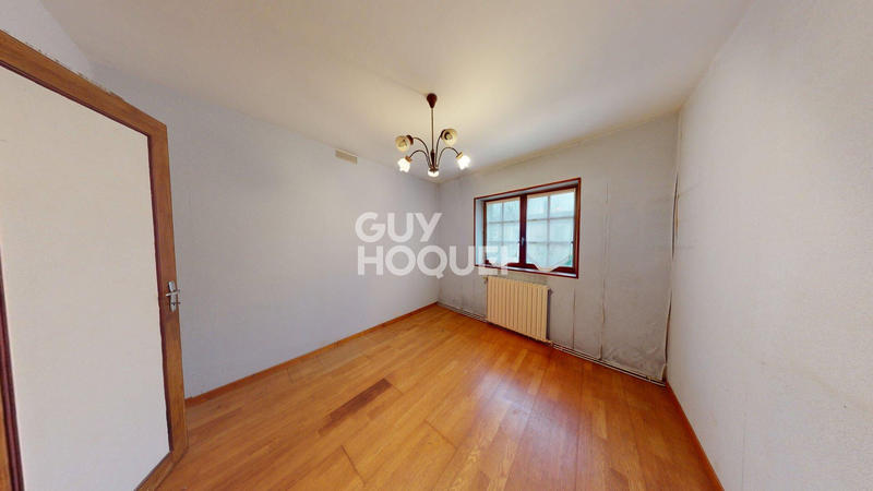 Maison - 165 m² - 8 pièces