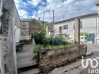 Maison de village - 87 m² - 5 pièces