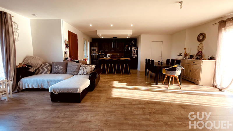 Maison - 100 m² - 4 pièces