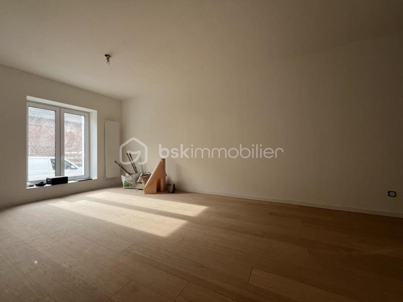 Maison traditionnelle - 160 m² - 6 pièces