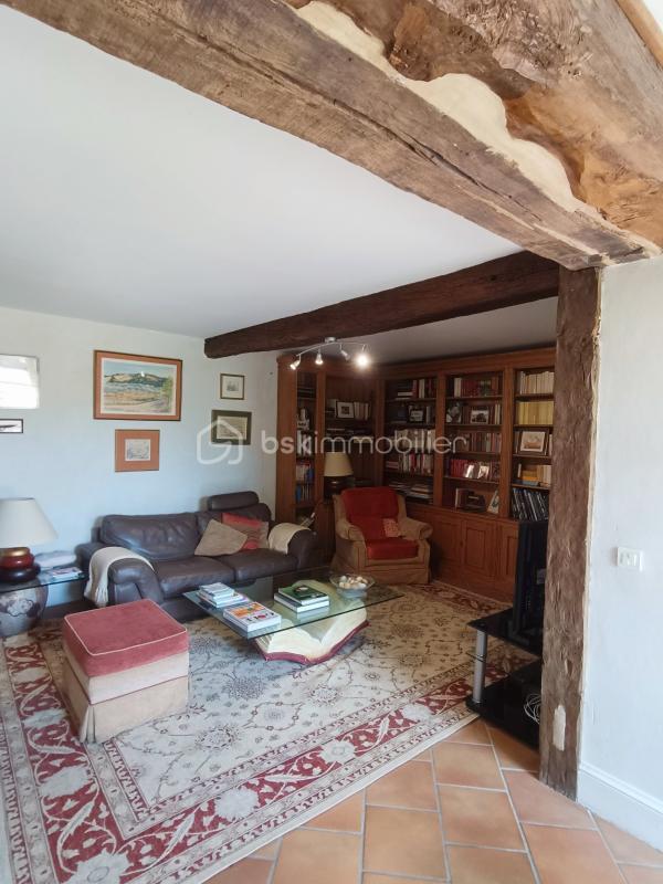 Maison de village - 278 m² - 12 pièces