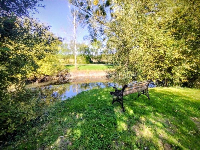 Propriété - 198 m² - 11 pièces