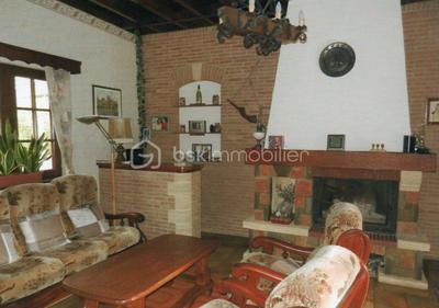 Maison - 92 m² - 7 pièces